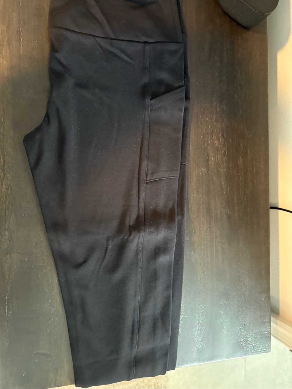 Lou & Grey Black Sculpting Leggings with Side Pocket